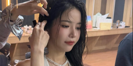 마마무 솔라, 서울 공연 성료 소감…“월드투어 시작, 가보자고”