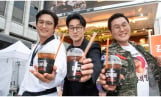 소지섭이 직접 커피 돌렸다…퇴근길 발칵 뒤집힌 이유