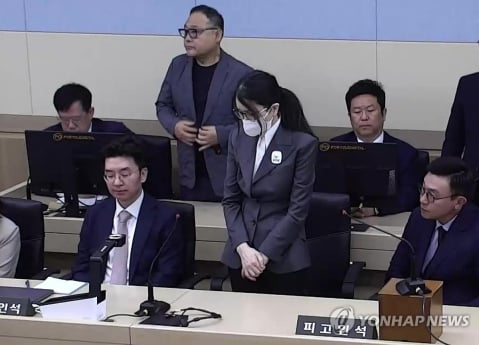 김건희, ‘매관매직’ 1심 징역 7년…실형 선고