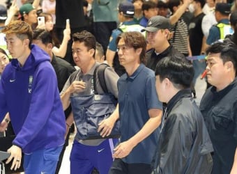 축구대표팀 귀국…2002년 이후 첫 공항 행사 없는 귀국