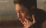 ‘닥터 섬보이’ 포옹 엔딩