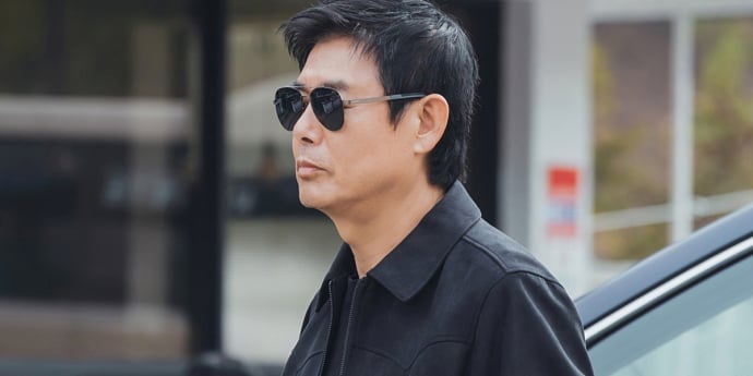 ‘유부녀 킬러’ 성동일, 첫 스틸