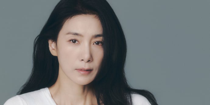 김서형, 새 프로필 공개