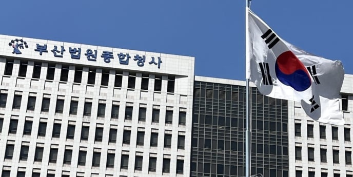 ‘부산 돌려차기’ 사건 가해자, 보복 협박 혐의 재판 연속 불출석