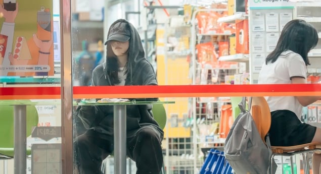‘가족관계증명서’ 박세영 후드 반전