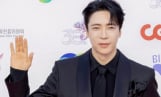 에녹, 올블랙 수트로 레드카펫 빛냈다