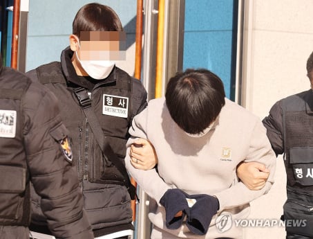 모친 잔혹 살해 30대, 수감생활 고통 호소 구속집행정지 거듭 신청…징역 18년
