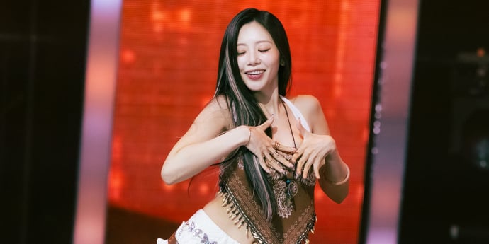 유아유 지유 '섹시하지유' [포토]