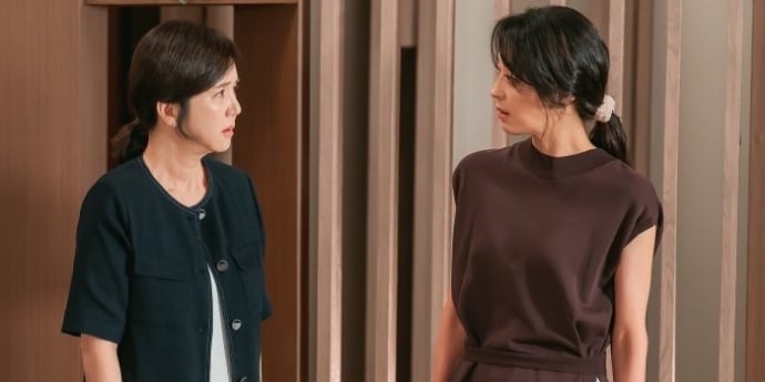 ‘가족관계증명서’ 한고은 vs 임지은, 또다시 정면충돌