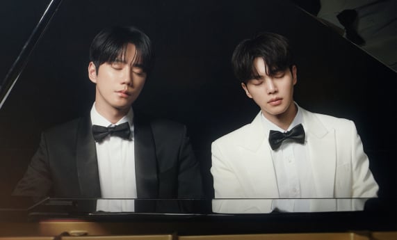 ‘포핸즈’ 송강·이준영 협주 포스터