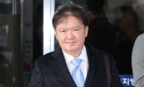 민경욱 강연 중 쓰러져…뇌출혈 수술