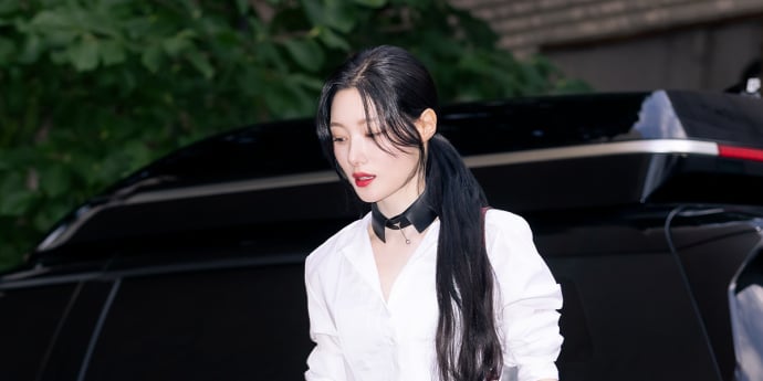 정채연 '조심조심' [포토]