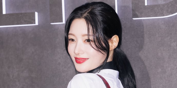 정채연 '사랑스러운 레드립' [포토]