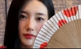 수지, 레드 드레스 자태