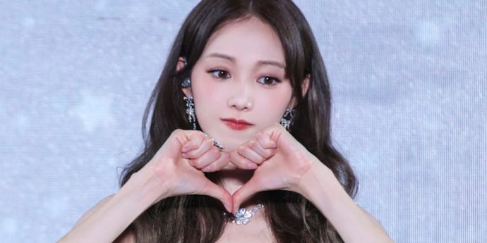 이성경, 첫 중국 팬미팅 성료… 대륙 팬심 사로잡았다