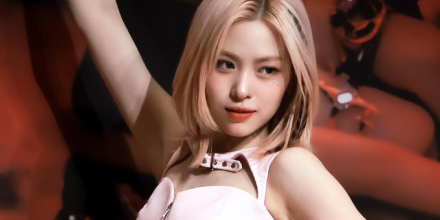 있지 류진, 공연 중 ‘바지 손 논란’ 결국 직접 해명