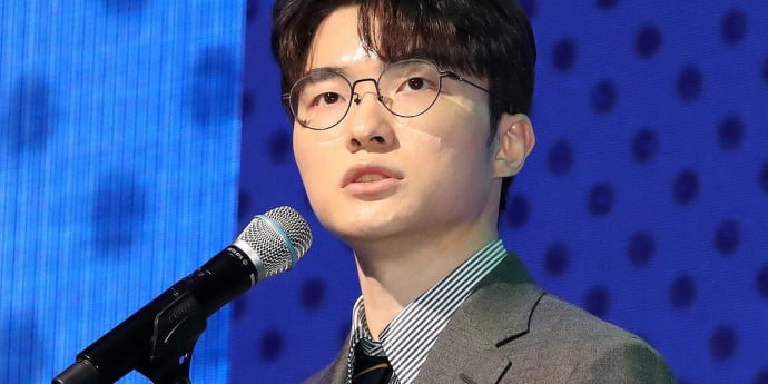 페이커 이상혁, 명예경찰 됐다… 사이버 도박 예방 앞장서