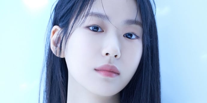 이이담, 디즈니+ ‘코드’ 주연…남주혁과 신경전