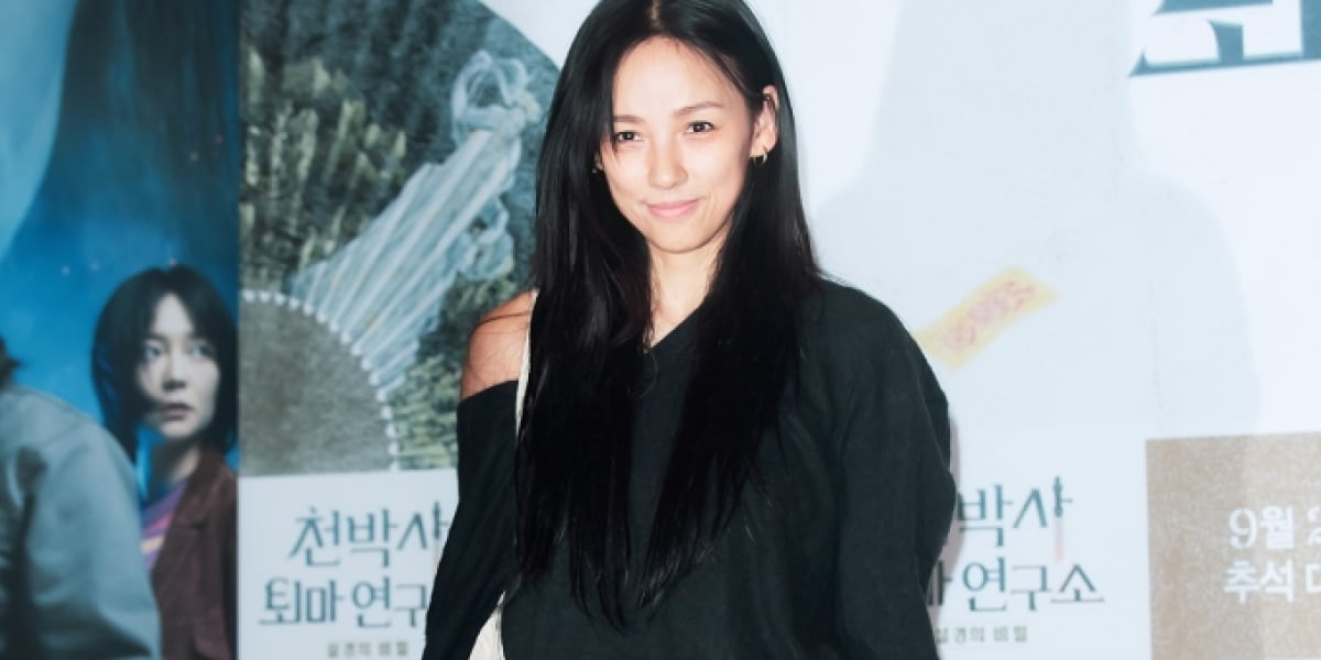 이효리, 일부 수강생에 경고 “가르치는 건 본인 요가원에서”