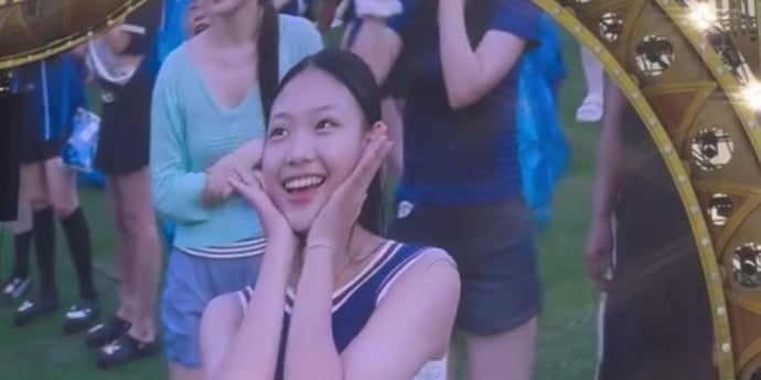 ‘1100만 조회수’ 흠뻑쇼 소녀, 알고 보니 아이돌 연습생