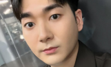 뉴이스트 아론, 직장인 된 근황 공개